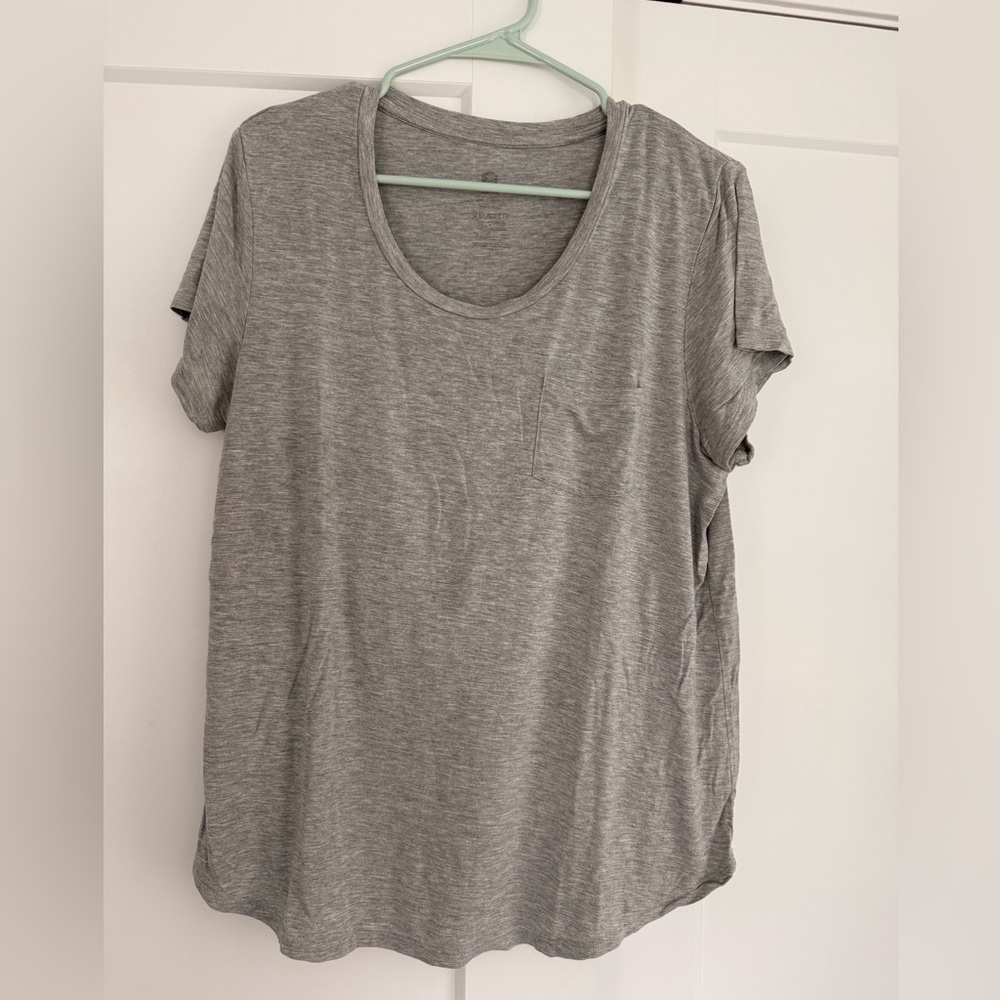 Kindred Bravelet Everyday Maternity & Nursing T-shirt